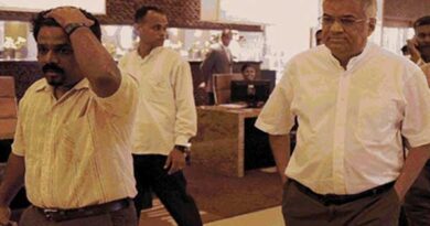 රනිල්ගේ ප්‍රති-විප්ලවය සහ අනුරගේ පාවාදීම..